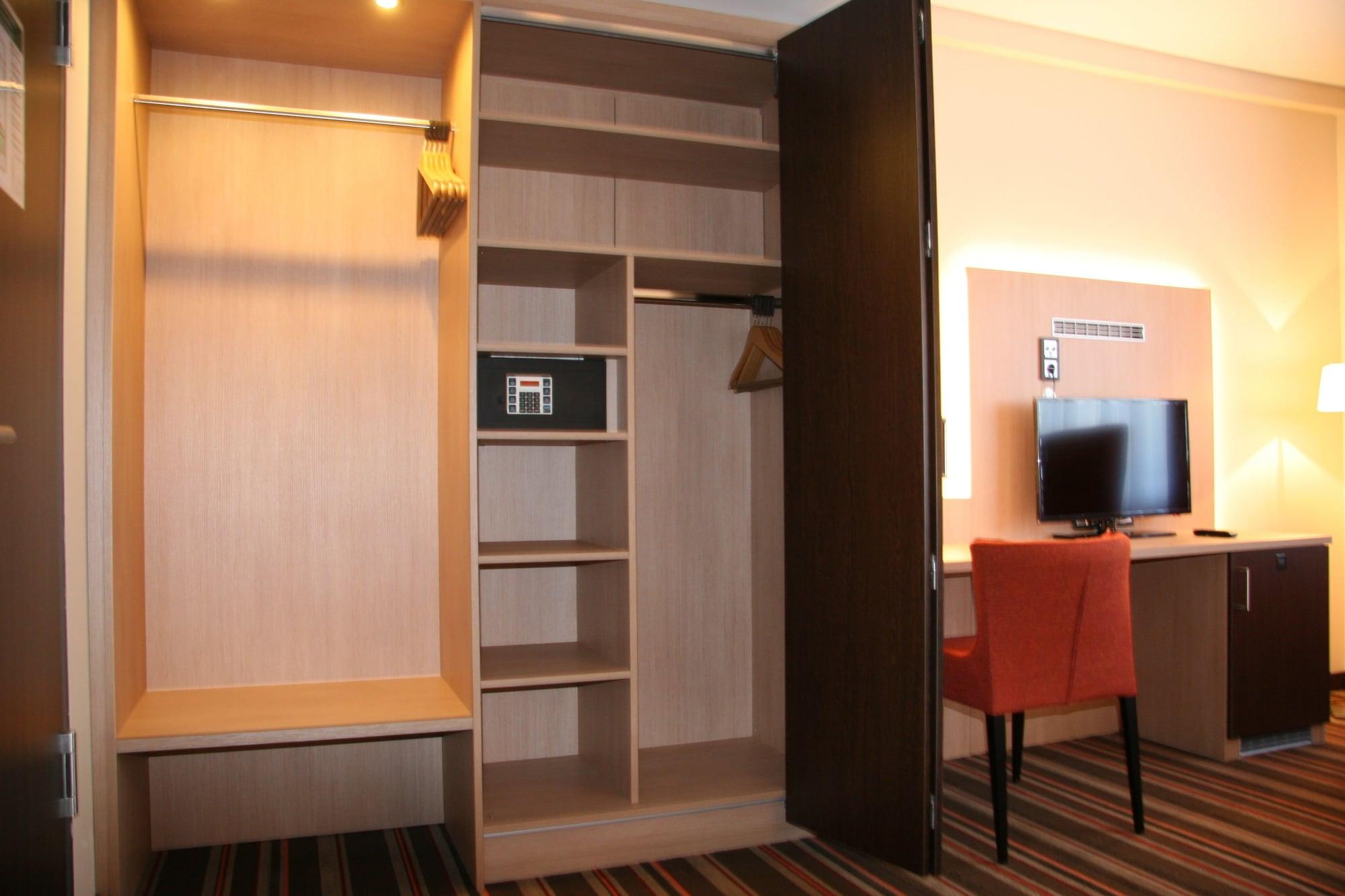 Hotel Fortune Köln Ngoại thất bức ảnh