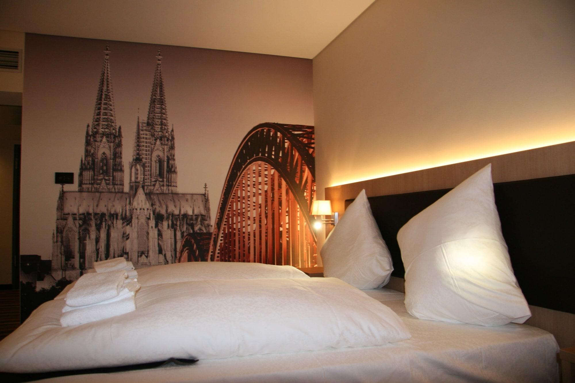 Hotel Fortune Köln Ngoại thất bức ảnh