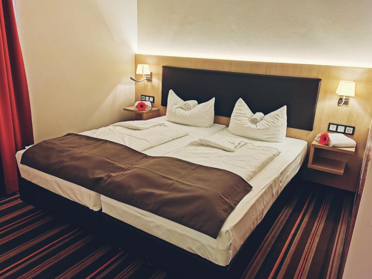 Hotel Fortune Köln Ngoại thất bức ảnh